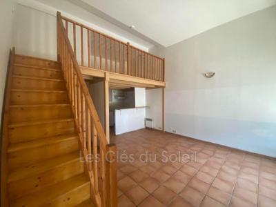 photo For rent Apartment BRIGNOLES 83