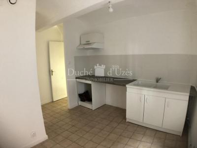 Location Appartement BESSEGES 