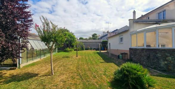 For sale House CHEMILLE 