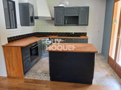 For rent House CHIVRES-VAL  02