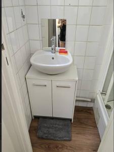 Location Appartement 2 pices CLICHY 92110