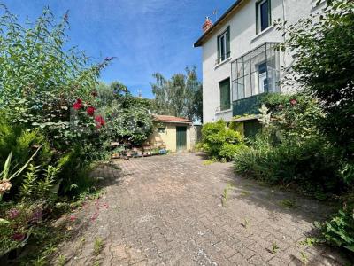 Vente Maison 9 pices CLERMONT-FERRAND 63100