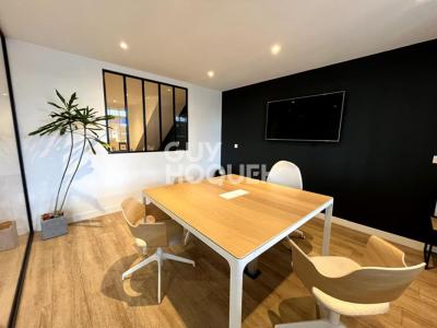 photo For sale Commercial office LACROIX-SAINT-OUEN 60