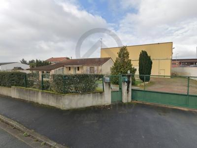 photo For sale Commercial office NIORT 79