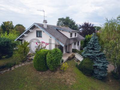 Vente Maison 9 pices SAINT-DENIS-LES-BOURG 01000