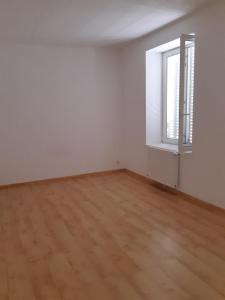 photo For rent Apartment AUTUN 71