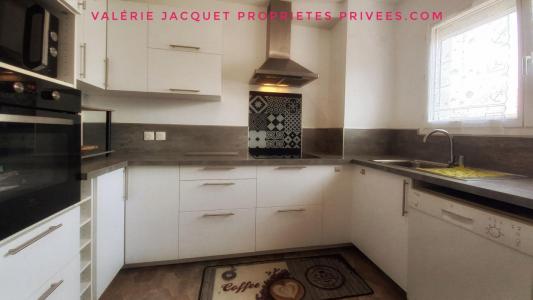 For sale House COUTRAS  33