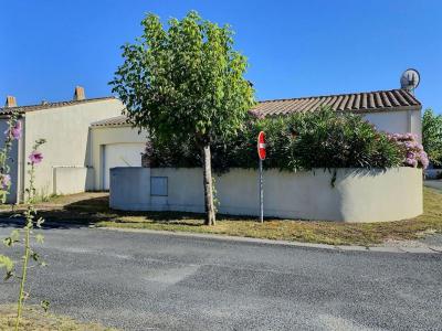 Vente Maison 4 pices BREE-LES-BAINS 17840