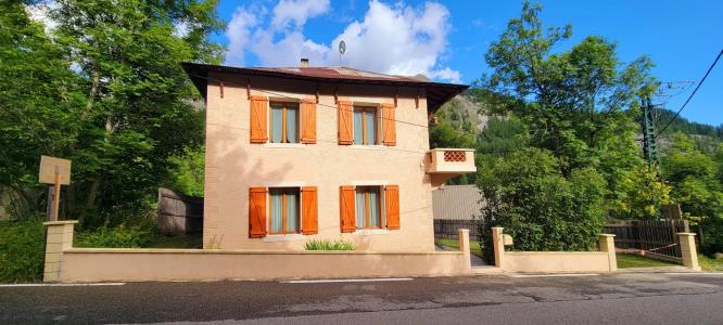 Vente Maison 6 pices GUILLAUMES 06470