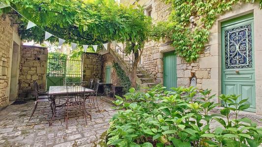 For sale Prestigious house CHAUVIGNY  86