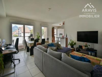 For sale Apartment FAVERGES  74