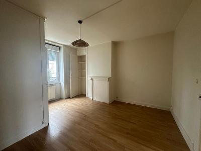 For rent Apartment LIMOGES 