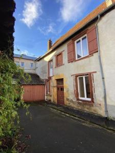 Vente Maison 6 pices LANOUAILLE 24270