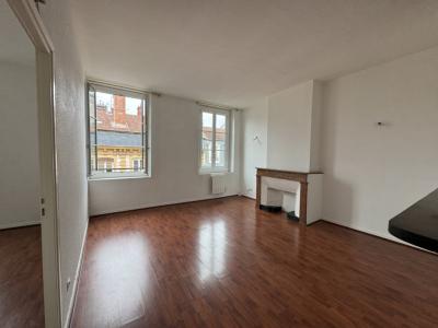 Location Appartement LYON-6EME-ARRONDISSEMENT 