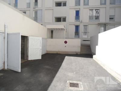 photo For rent Parking SAINT-ETIENNE 42