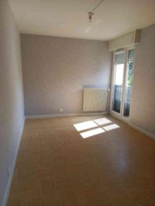 Location Appartement GRAND-CHARMONT 