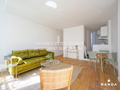 photo For rent Apartment PARIS-18EME-ARRONDISSEMENT 75