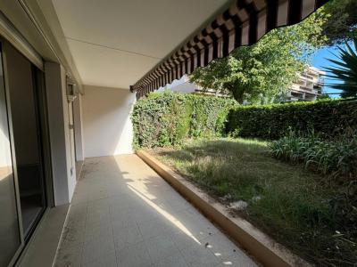 For sale Apartment CANNET  06