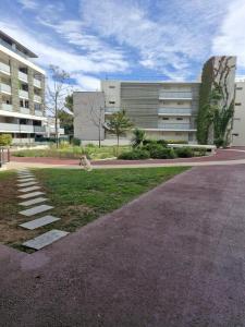 Location Appartement MARSEILLE-8EME-ARRONDISSEMENT  13