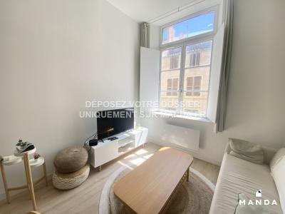 Location Appartement 4 pices MARSEILLE-1ER-ARRONDISSEMENT 13001