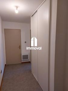 photo For rent Apartment LINGOLSHEIM 67