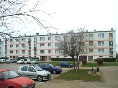 For rent Apartment AUXONNE 