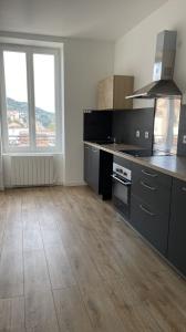 Vente Appartement 2 pices THIERS 63300