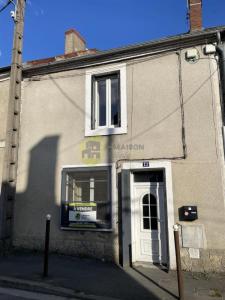 Vente Maison 4 pices BOURGES 18000