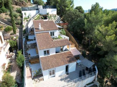 Vente Maison 7 pices LAVANDOU 83980