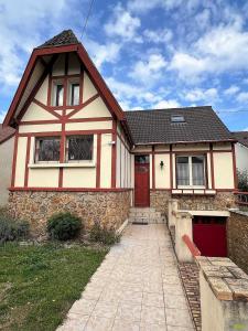 Vente Maison 6 pices AUBERGENVILLE 78410