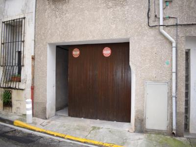 photo For rent Parking NARBONNE 11