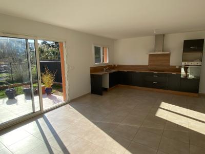 photo For rent House SAINT-CYPRIEN 66