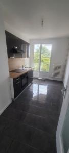 photo For rent Apartment VAULX-EN-VELIN 69