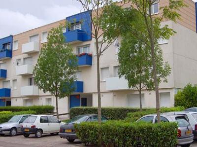 photo For rent Apartment PONT-SAINTE-MARIE 10