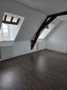 Location Appartement AVALLON  89