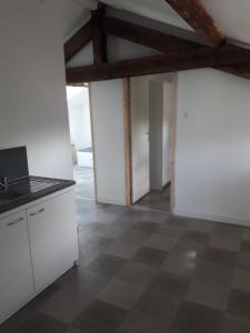 Location Appartement 3 pices BORDEAUX 33000