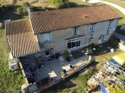 Vente Maison 6 pices ADJOTS 16700