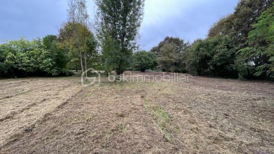 For sale Land VARENNES  24