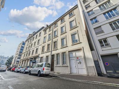 For sale Apartment LYON-6EME-ARRONDISSEMENT 