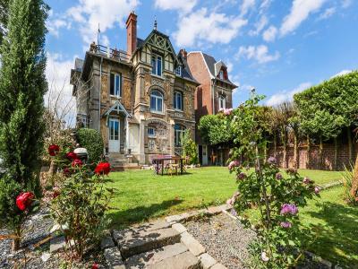 For sale Prestigious house GISORS  27