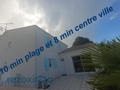 photo For sale Prestigious house SAINT-GEORGES-DE-DIDONNE 17