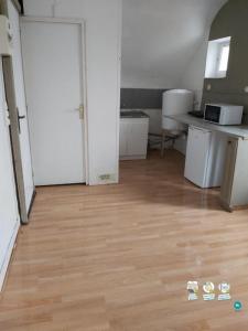 photo For rent Apartment ROMILLY-SUR-SEINE 10