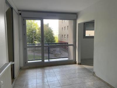 Location Appartement CHARLEVILLE-MEZIERES  08