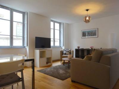 photo For rent Apartment LYON-3EME-ARRONDISSEMENT 69