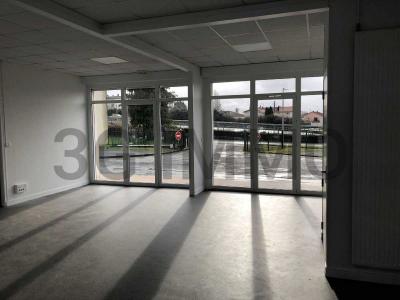 photo For sale Commercial office NIORT 79