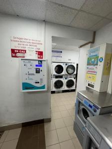 photo For sale Commerce CHOISY-LE-ROI 94