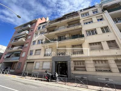 Vente Appartement 3 pices NICE 06200