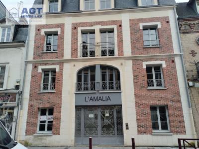 photo For rent Apartment BEAUVAIS 60