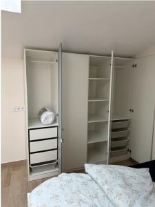 photo For rent Apartment AUBERVILLIERS 93