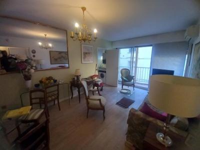 Vente Appartement 2 pices BORDEAUX 33000